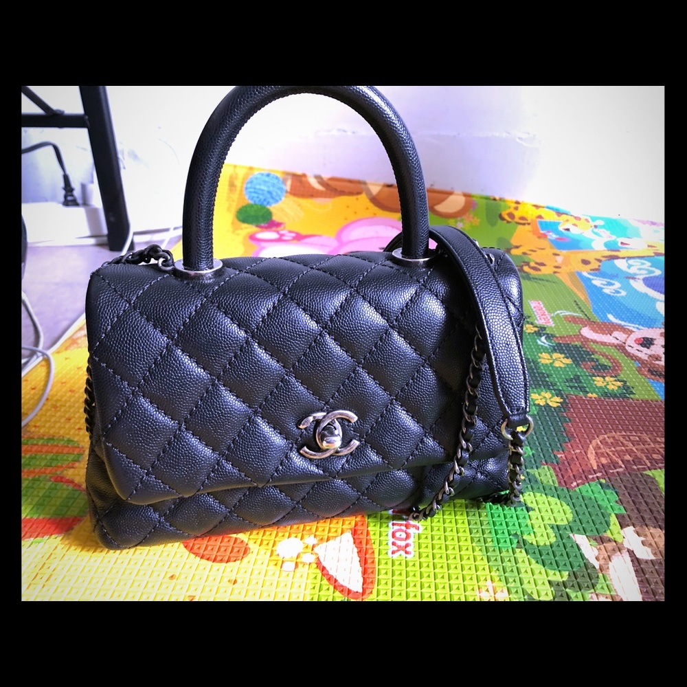 chanel caviar coco handle mini bag
